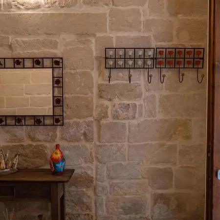 Antica Cisterna Di Лечче