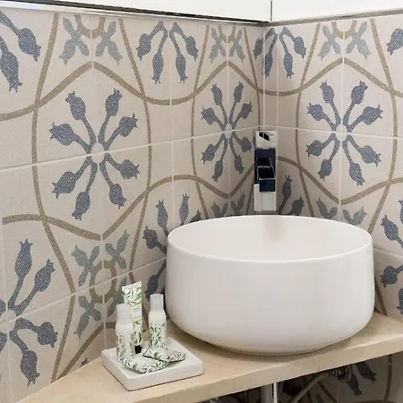 Antica Cisterna Di * Лечче