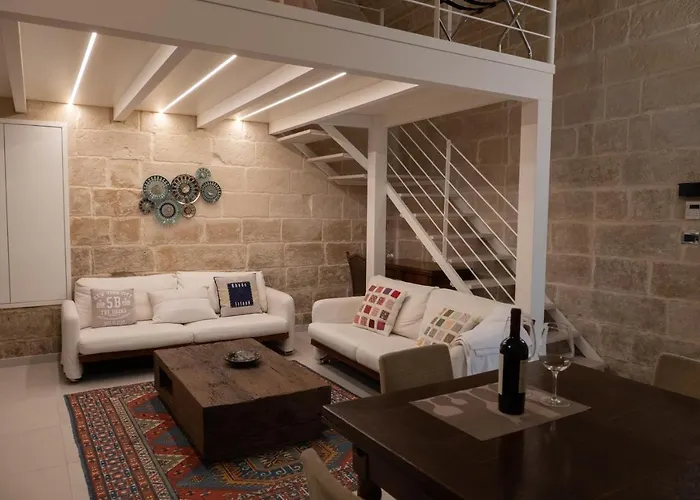 בית נופש Antica Cisterna Di לצ'ה